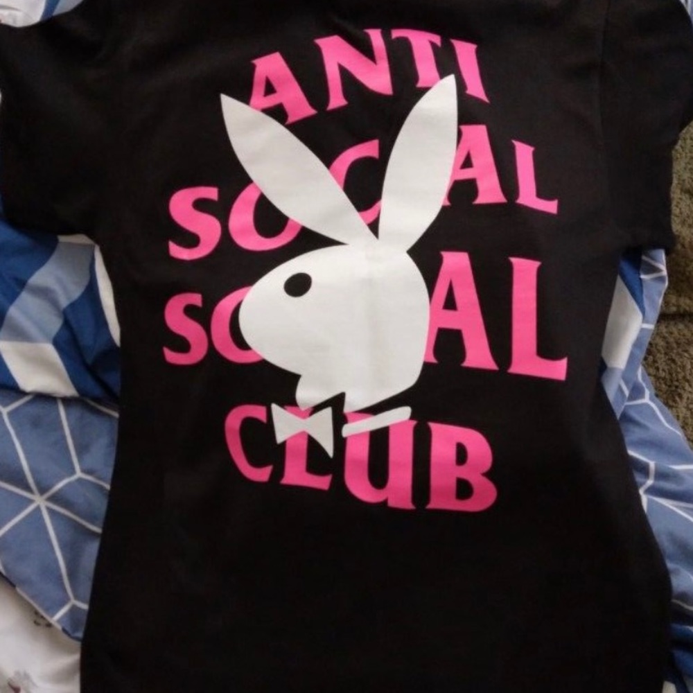 Anti social club remix T